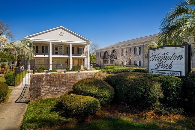 Cross Hill Apartments