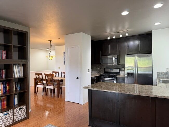 Photo - Amazing 3 bd Condo in Fircrest