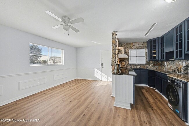 Photo - 115 Seminole Ave W Unit 211