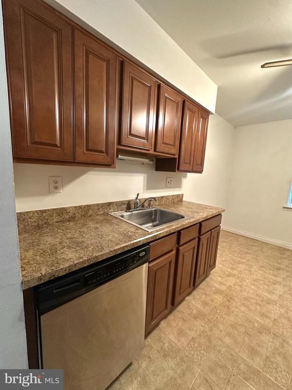 Photo - 26 Ashley Ct