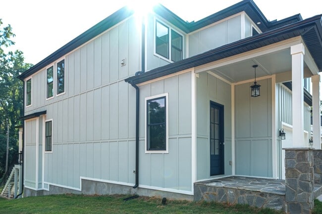 Photo - 118 Chestnut St