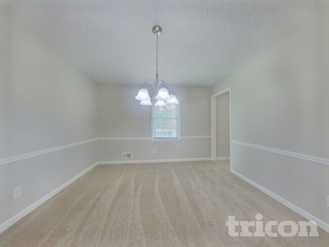 Photo - 429 Sugar Springs Way