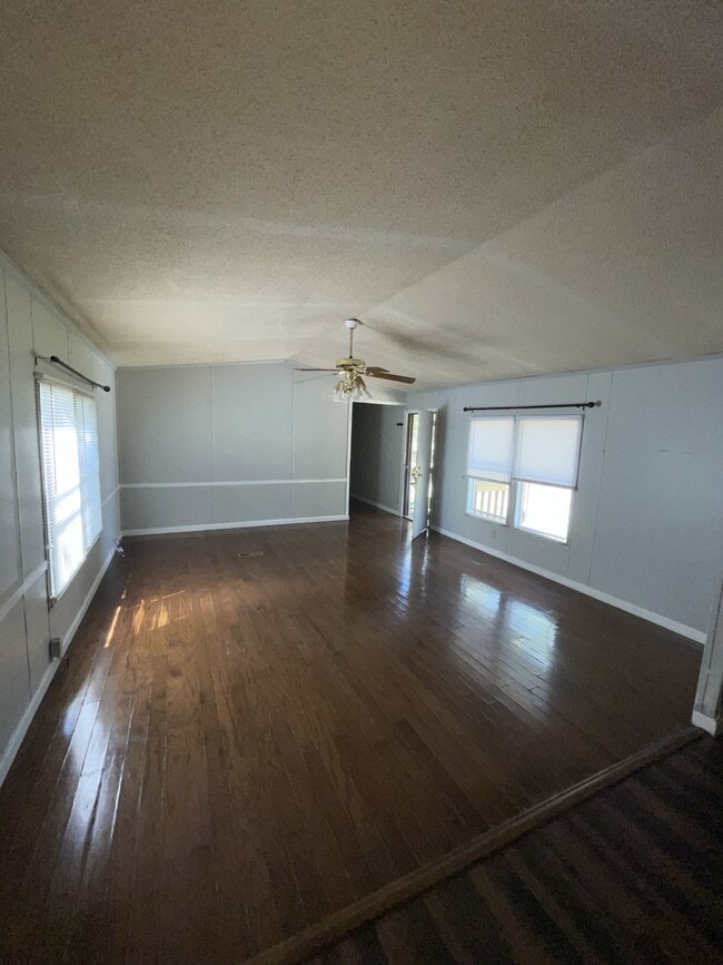 Photo - 65 Two Lynn Dr