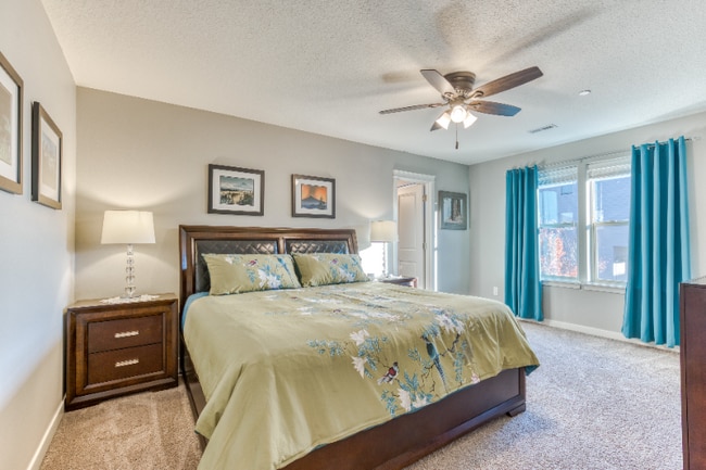 Photo - 4335 N 2nd Way