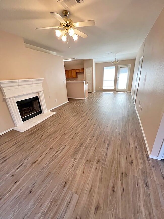 Photo - Great 3 Bdrm 2 Bath Home in North Denton Tx