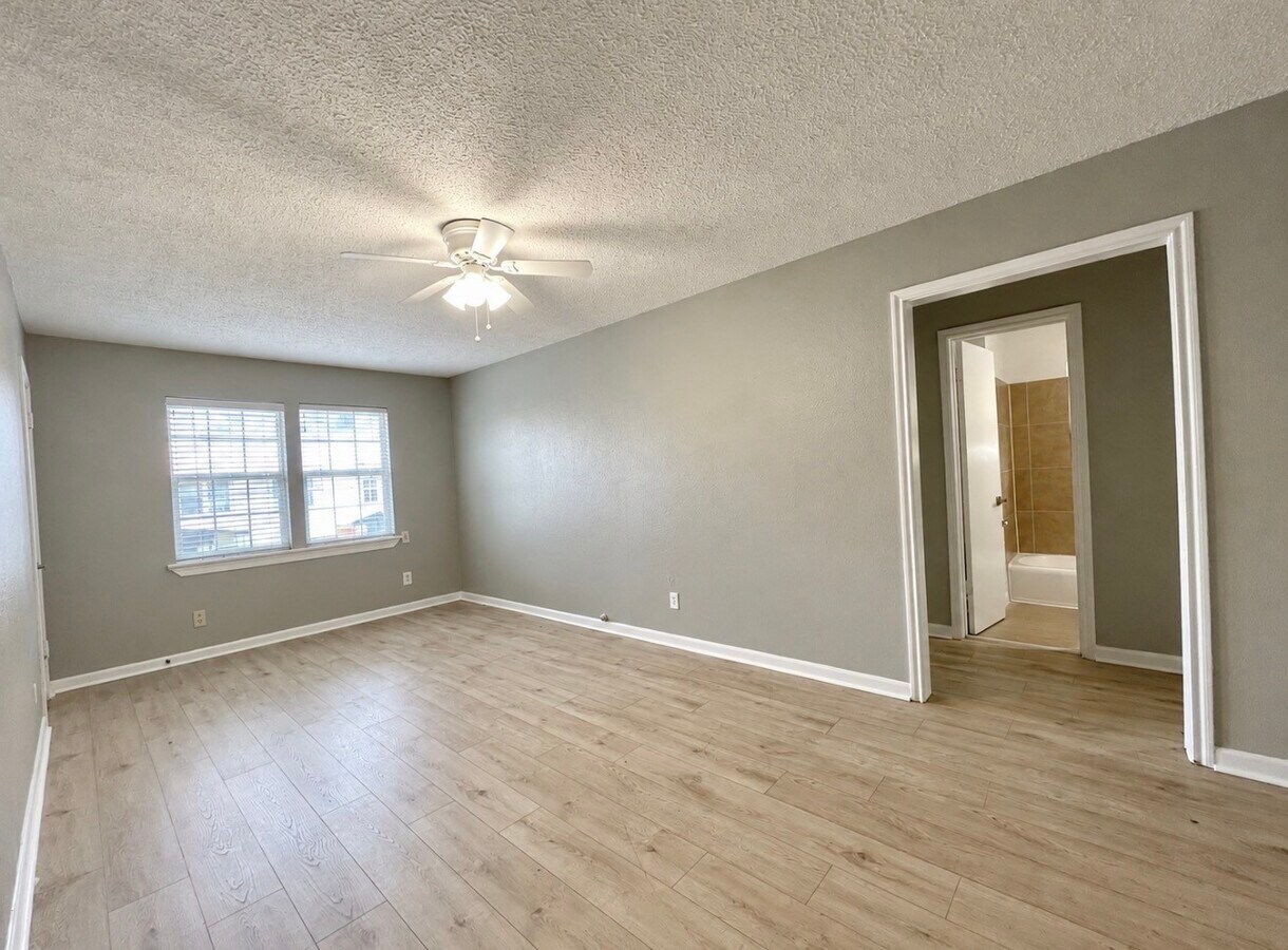 Photo - 2409 Bastrop St Unit 3
