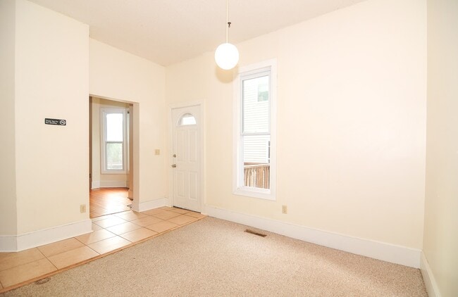 Photo - 1015 13th Ave SE
