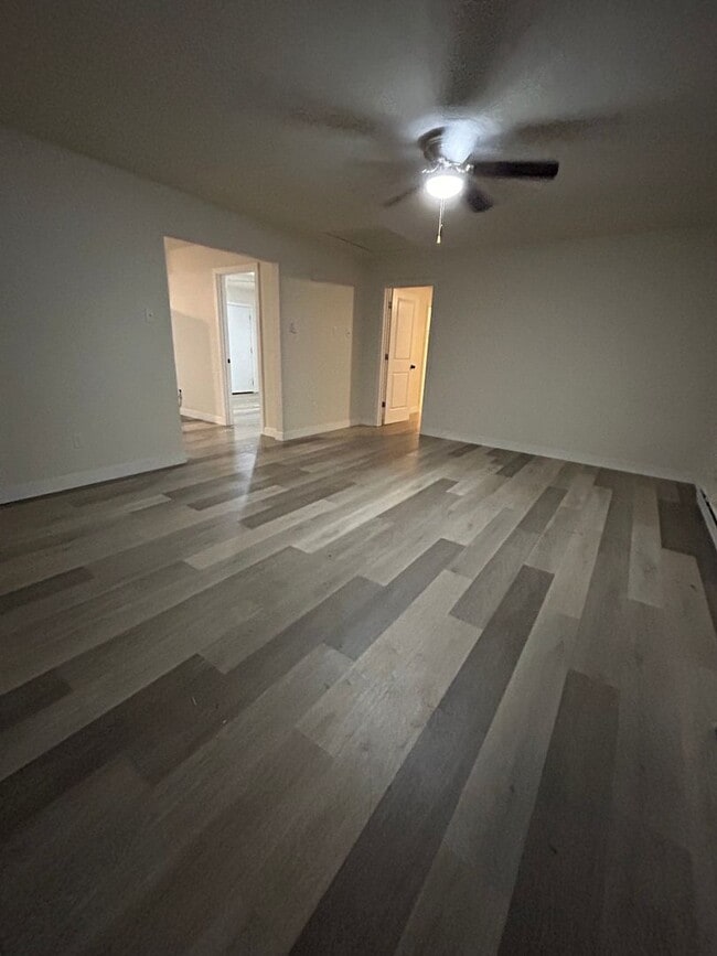 Photo - 2504 E Oakbrook Dr Unit 2504 E. Oakbrook Dr Apt B