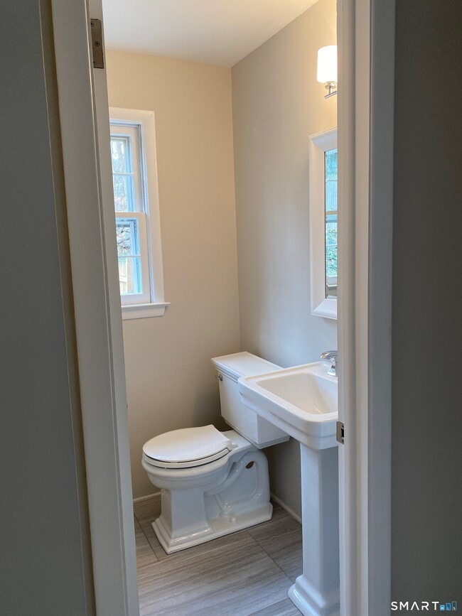 Photo - 135 Millport Ave