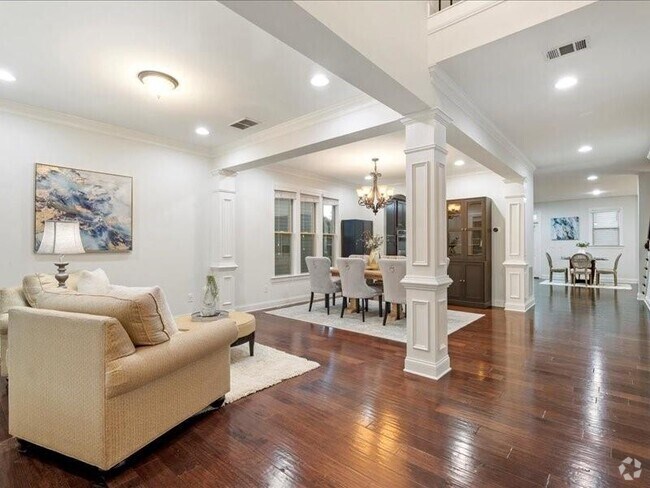 Building Photo - 210 Ashland Ct Rental