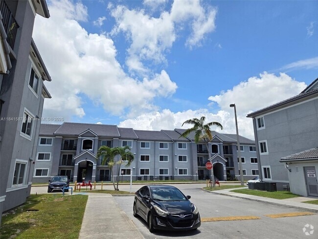 Building Photo - 15440 SW 284th St Unit 5104 Rental