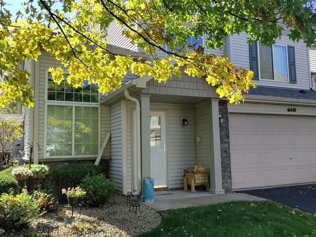 Building Photo - 6410 Lakota Trl