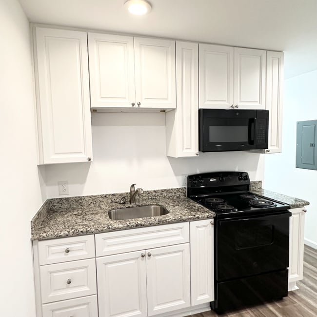 Photo - 2921 Burns St Apartment Unit C