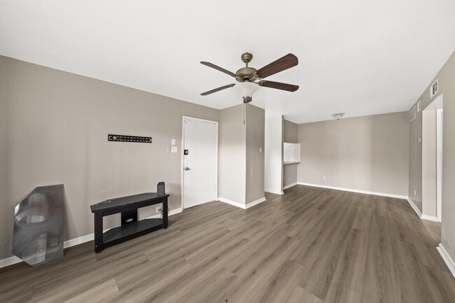Photo - 9090 S Braeswood Blvd Unit 75