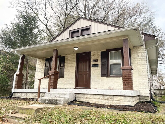 Building Photo - 4 Bedroom Home with covered front porch