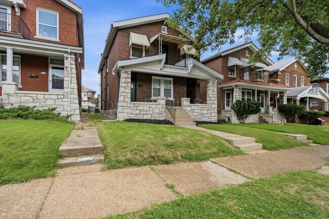 Photo - 5055 Lindenwood Ave Unit 2f
