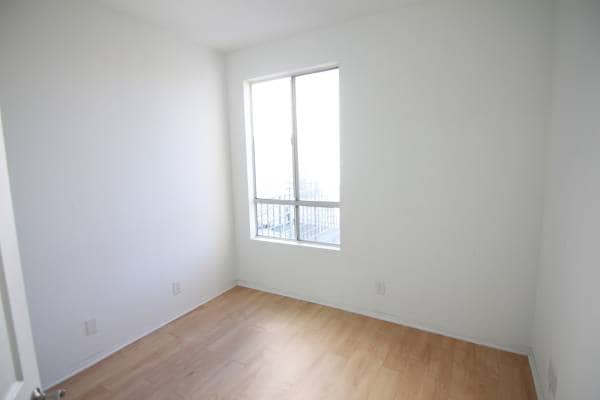 Photo - 884 Palm Ave Unidad 301