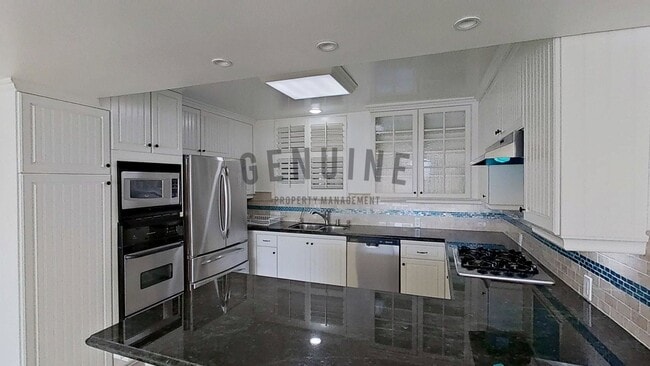 Photo - 2Bd 2Ba Spacious Newport Bay Front Condo