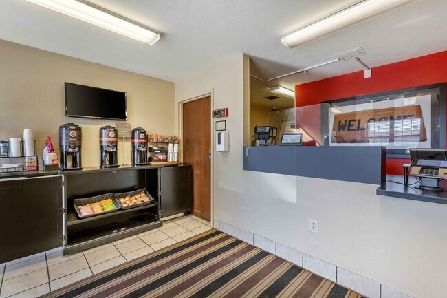 Furnished Studio-El Paso - Airport