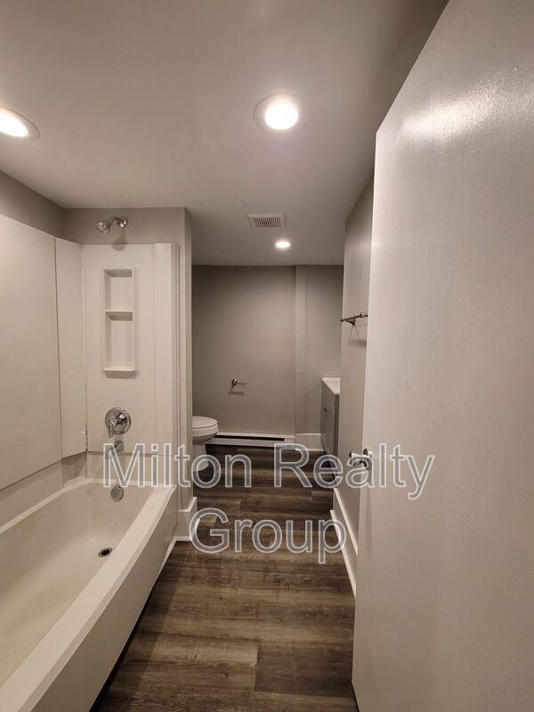 Photo - 210 S Elm Ave Unit A