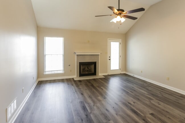 Photo - 10222 Amanda Dr