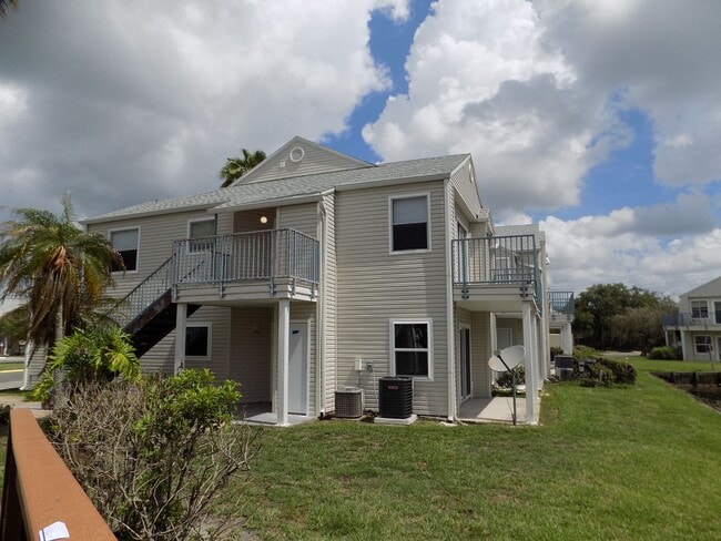 Building Photo - 2508 Woodgate Blvd