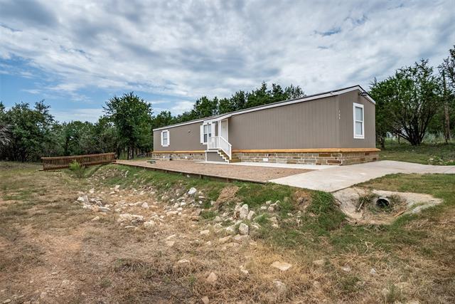 Photo - 706 Hedgerow Trail