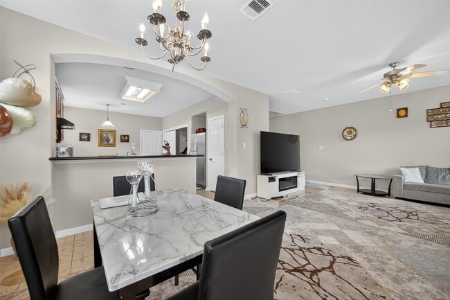 Photo - 12731 Heather Landing Ln