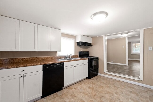 Photo - 109 Chapel St