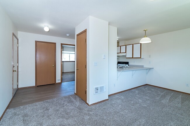 1 Bedroom Living Room