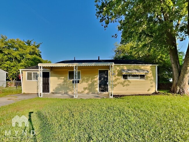 Building Photo - 3049 Bluefield Dr Rental