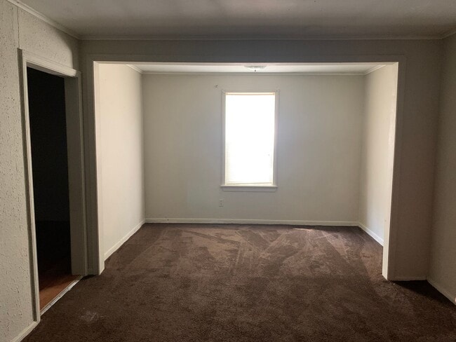 Photo - 1447 Alma St