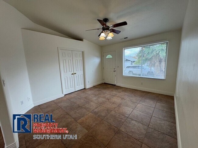 Photo - Single Family Home near Pine View