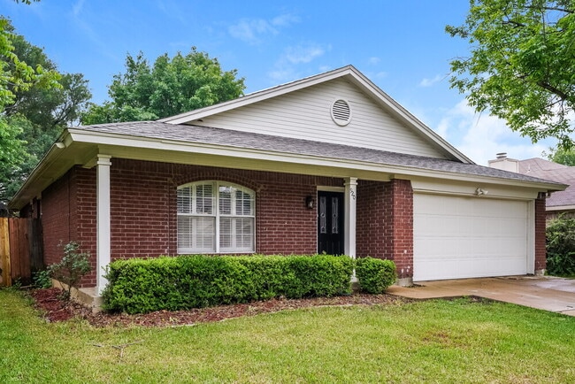 Photo - 920 Tennessee Trail