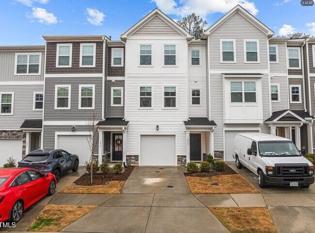 Photo - 1052 Shoreside Dr