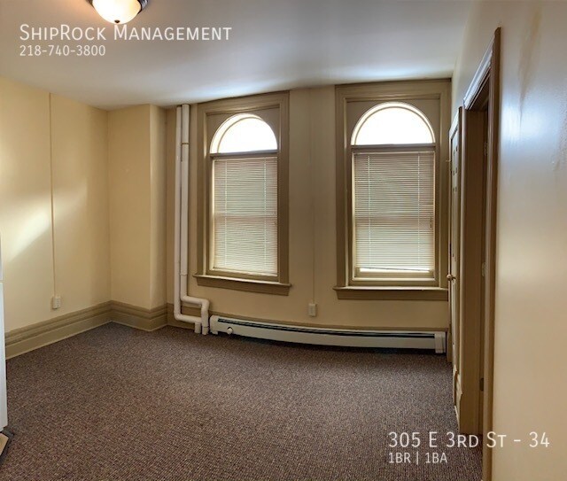 Photo - 305 E 3rd St Unit 34