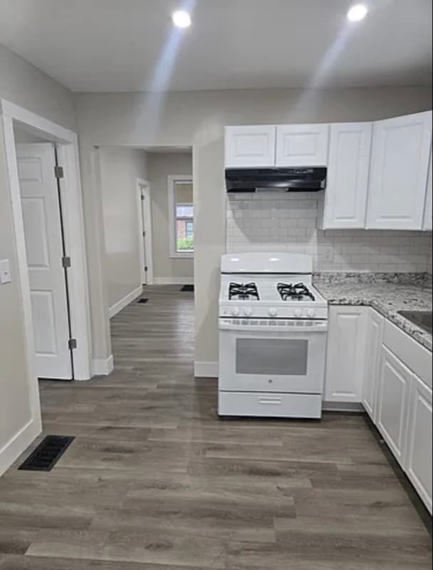 Photo - 159 Lincoln St Unit 3