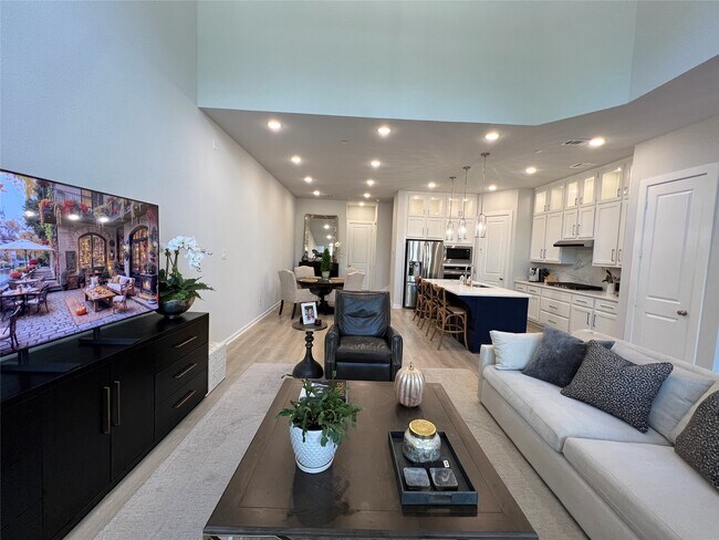 Photo - 2694 Woodforest Pkwy N