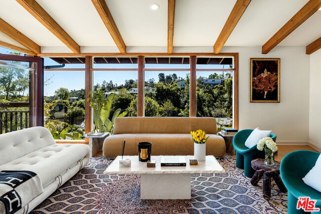 Building Photo - 2251 Sunset Heights Dr