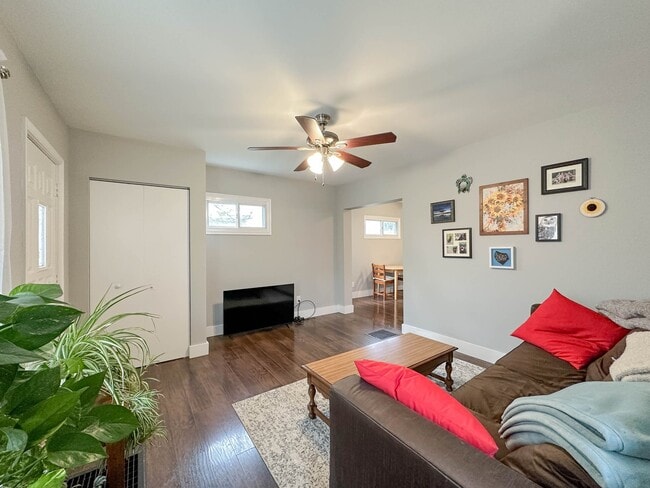 Photo - 662 Southwood Ave