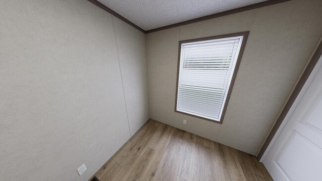 Photo - 25394 Nuway Ave