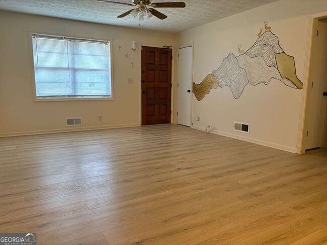 Photo - 2954 Ann Marie Ln