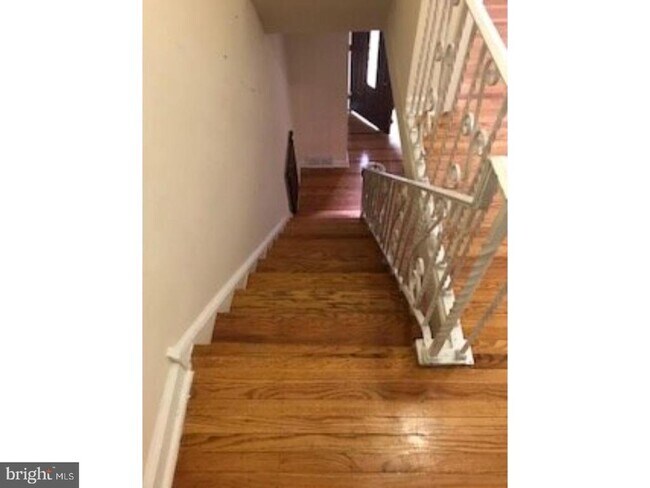 Photo - 5149 Arbor St