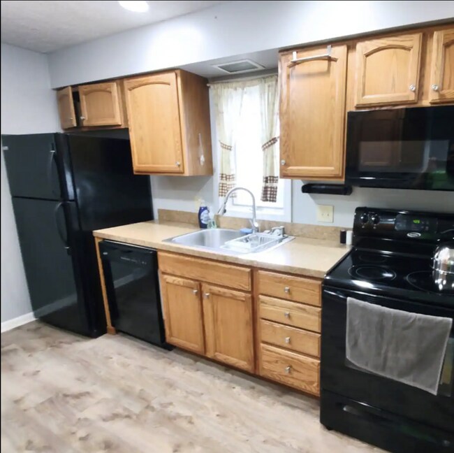 Photo - 6470 W Smith Rd