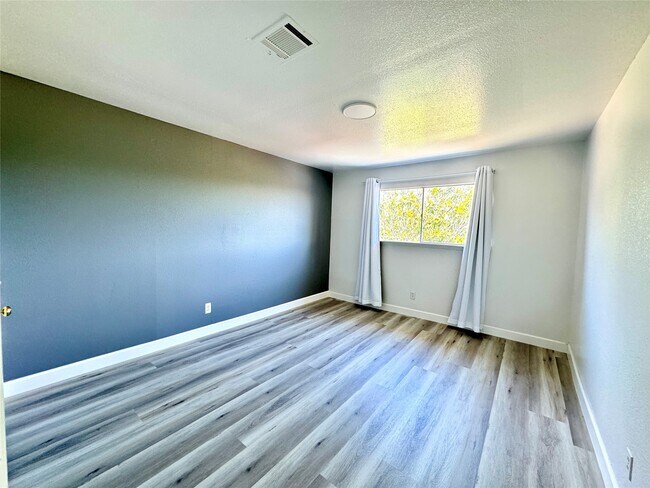 Photo - 11127 Village Bend Ln