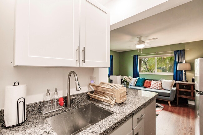 Photo - 2108 Hollywood Blvd Unidad ID1010592P