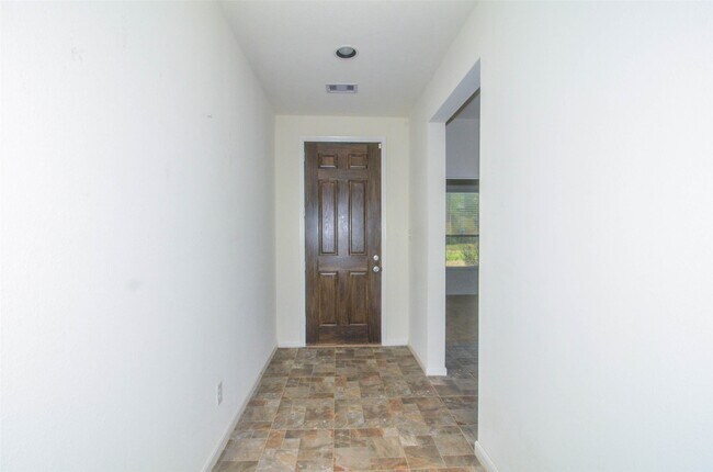 Photo - 15207 Keystone Bend Ln