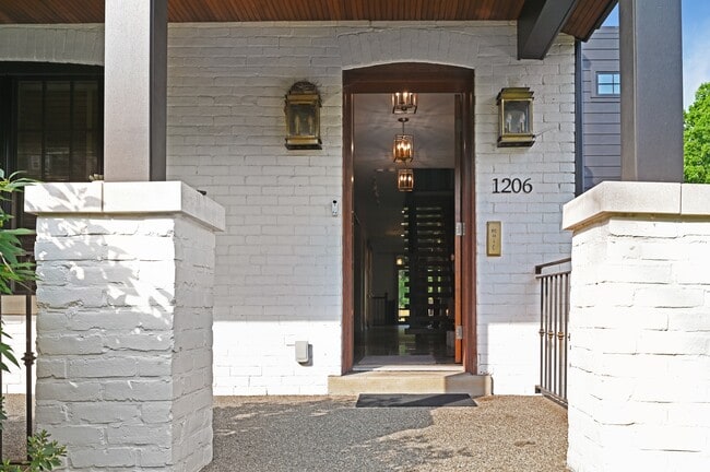 Photo - 1206 S Negley Ave