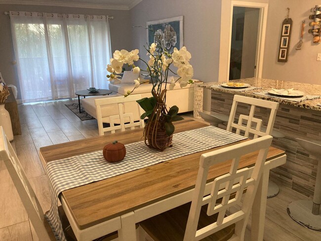 Building Photo - 4856 N State Rd 7 Unit 1303