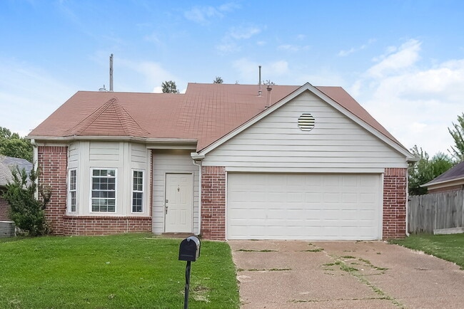 Building Photo - 1024 Scofield Dr